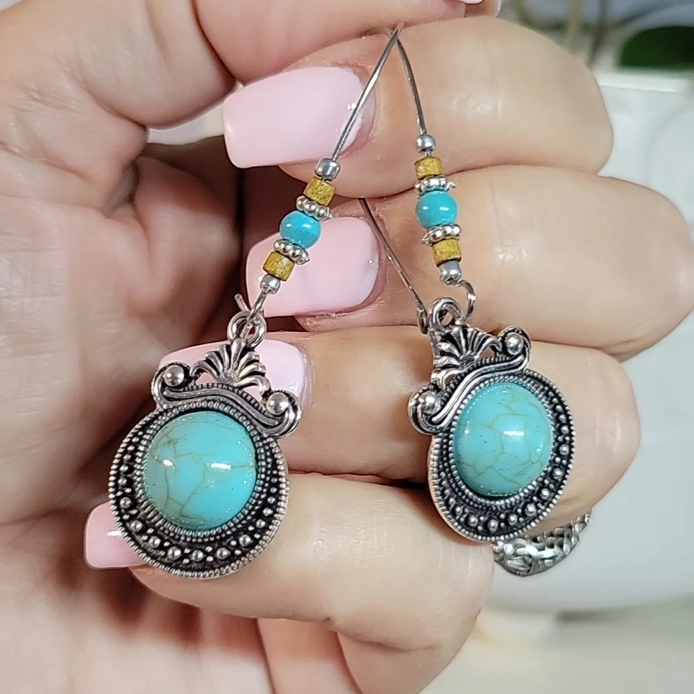 🔥LAST PAIR🔥 Howlite Medallion Dainty Wire Drop Earrings - Picture 6 of 6